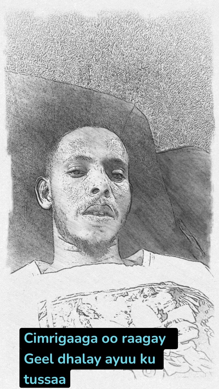Cimrigaaga oo raagay 
Geel dhalay ayuu ku tussaa